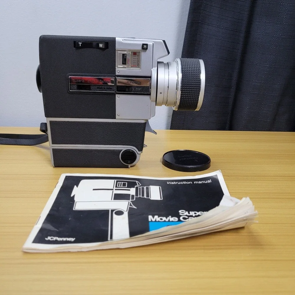 Vintage Sankyo Super 8 Movie Camera 6 to 1 Zoom JC Penney Does not‎ Power On